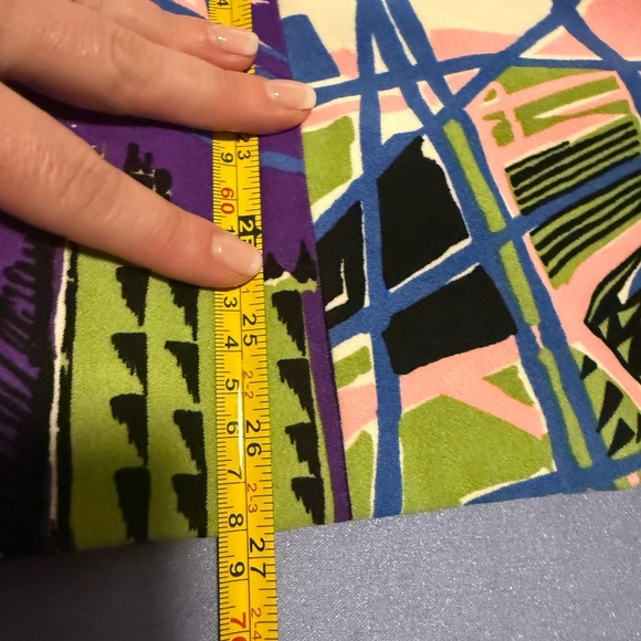 Vibrant Purple and Green Suit Jackets with Geometric Patterns - Picture 6 of 8